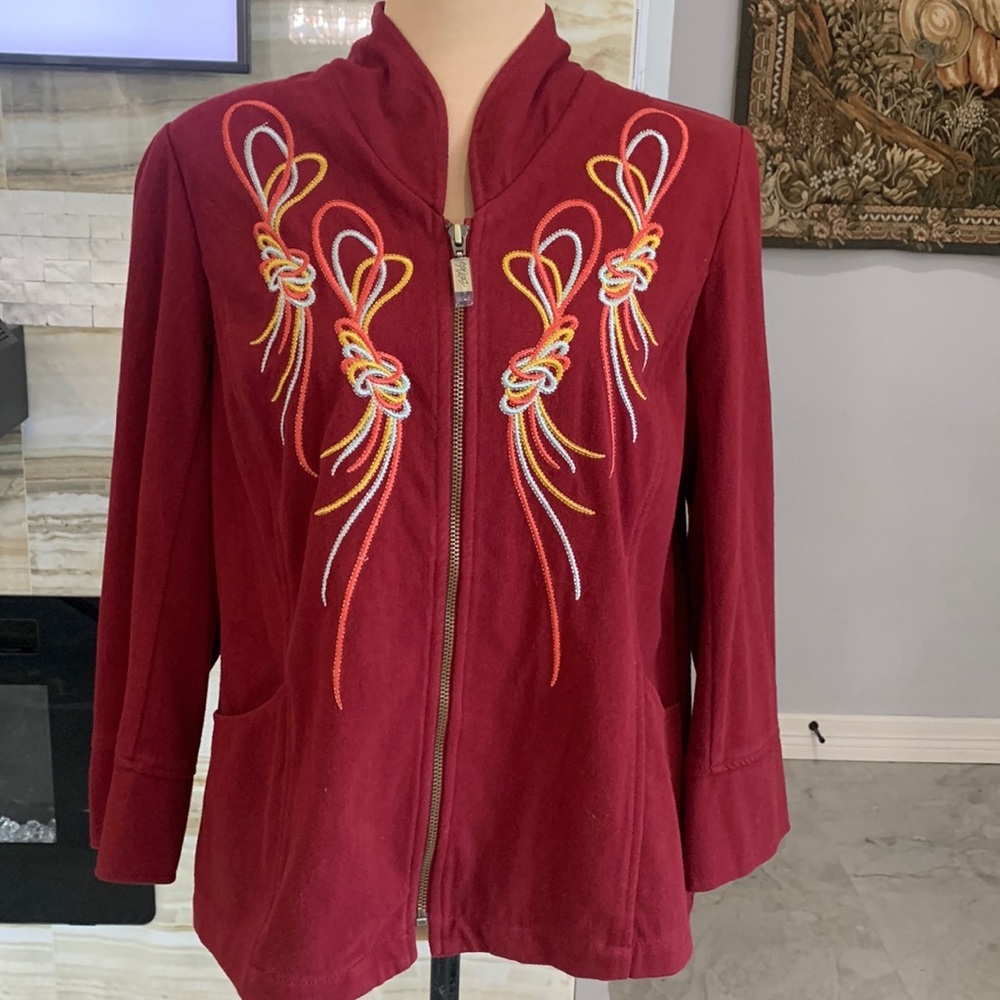 Bob Mackie Women’s Red Embroidery Full Zip Jacket. Size S (866)